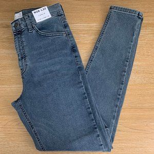 NWT TopShop Jamie Skinny Jeans in Light/ Med Blue